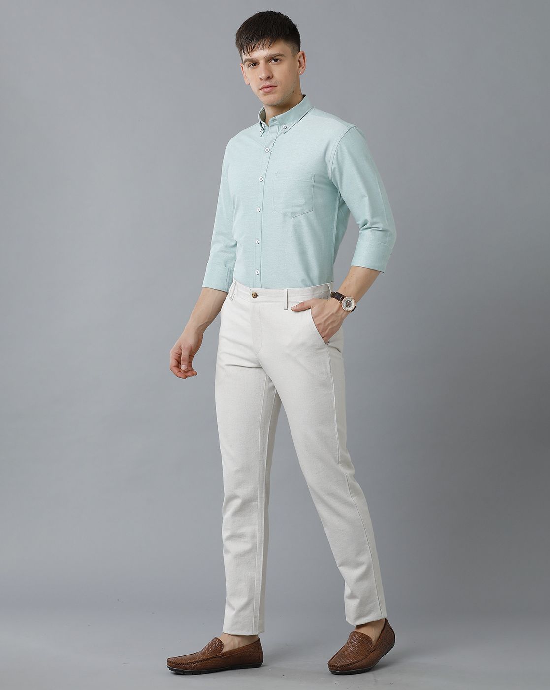 Men's Brown Blazer, Light Blue Long Sleeve Shirt, White Dress Pants | Mens  fashion, Well dressed men, Mens outfits