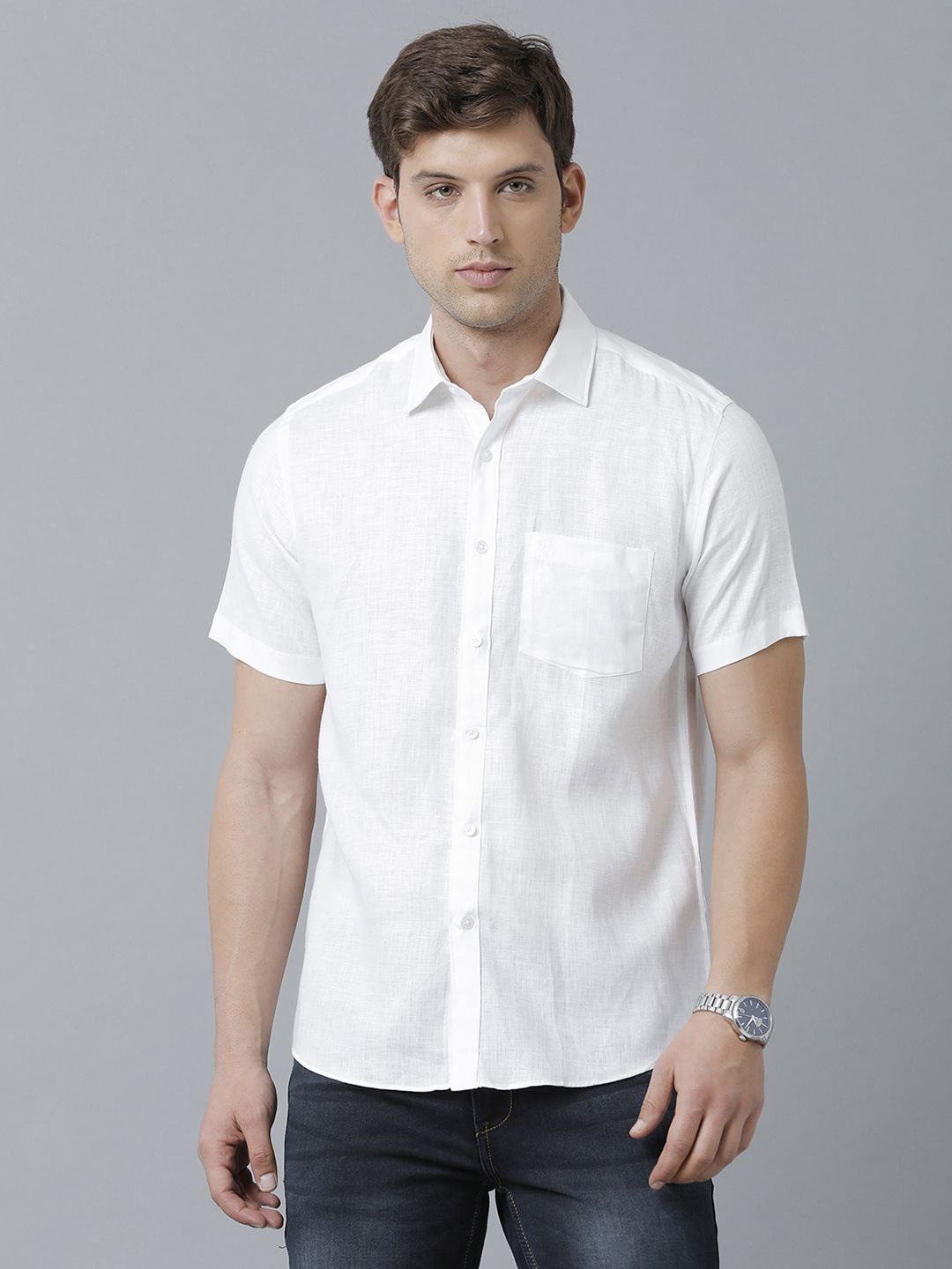 White half hotsell sleeve casual shirt