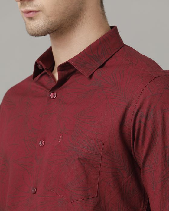 Cavallo By Linen Club Men's Red Printed Contemporary Fit Full Sleeve Casual Shirt