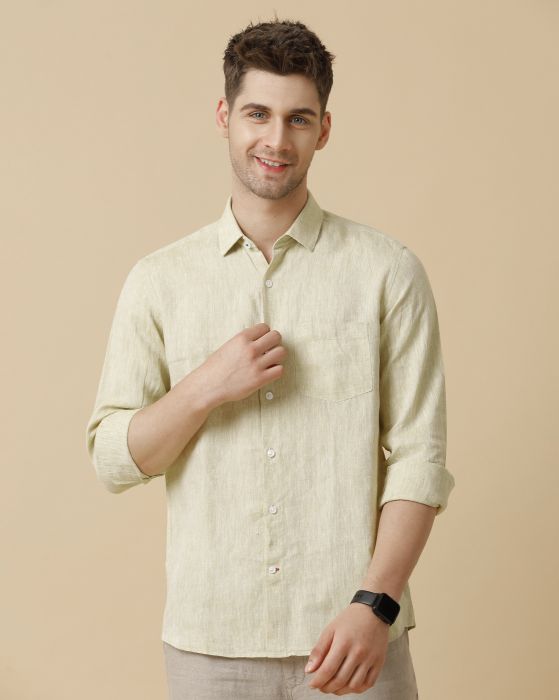 Linen Club Men's Pure Linen Yellow Chambray Contemporary fit Full sleeve Casual Shirt