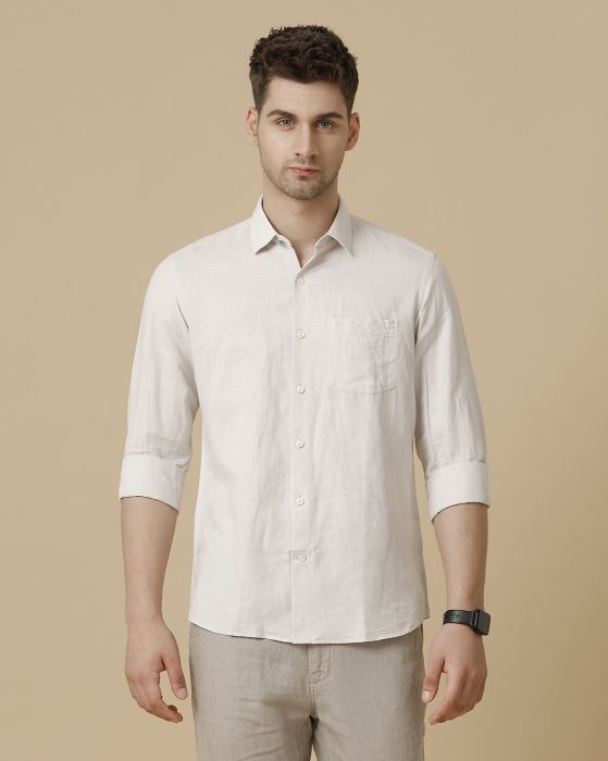 Linen Club Men's Linen Rich Beige Solid Contemporary fit Full sleeve Casual Shirt