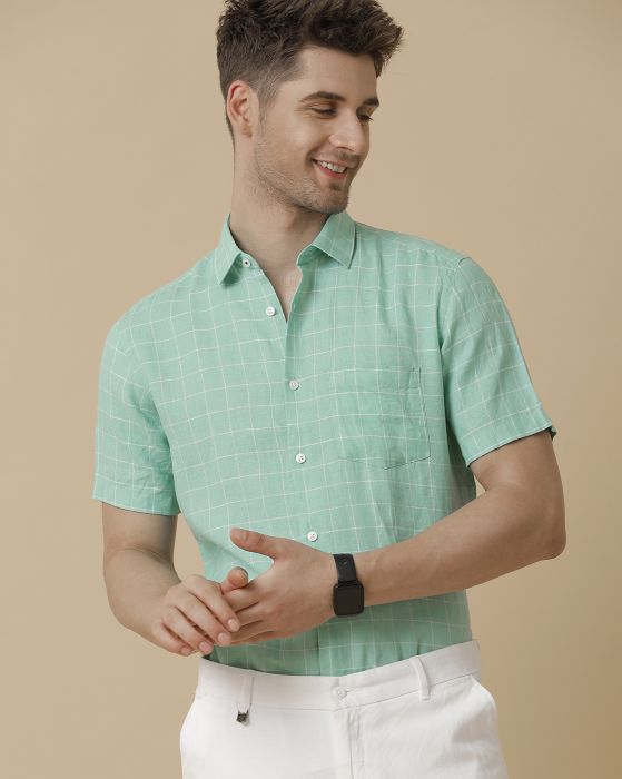 Linen Club Men's Pure Linen Green Checked Contemporary fit Half Sleeve Casual Shirt