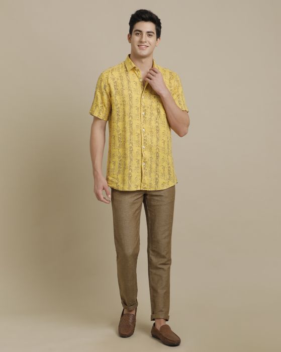Linen Club Men's Pure Linen Yellow Printed Regular Fit Half Sleeve Casual Shirt