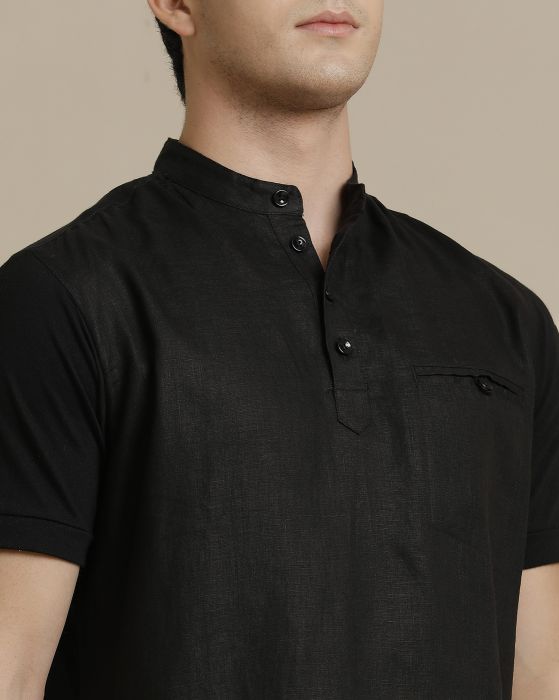 Linen Club Front Woven Back Knit Welt Pocket Black Solid Half Sleeve T-shirt for Men