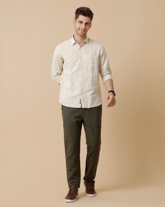 Linen Club Green Solid Casual Trouser for men