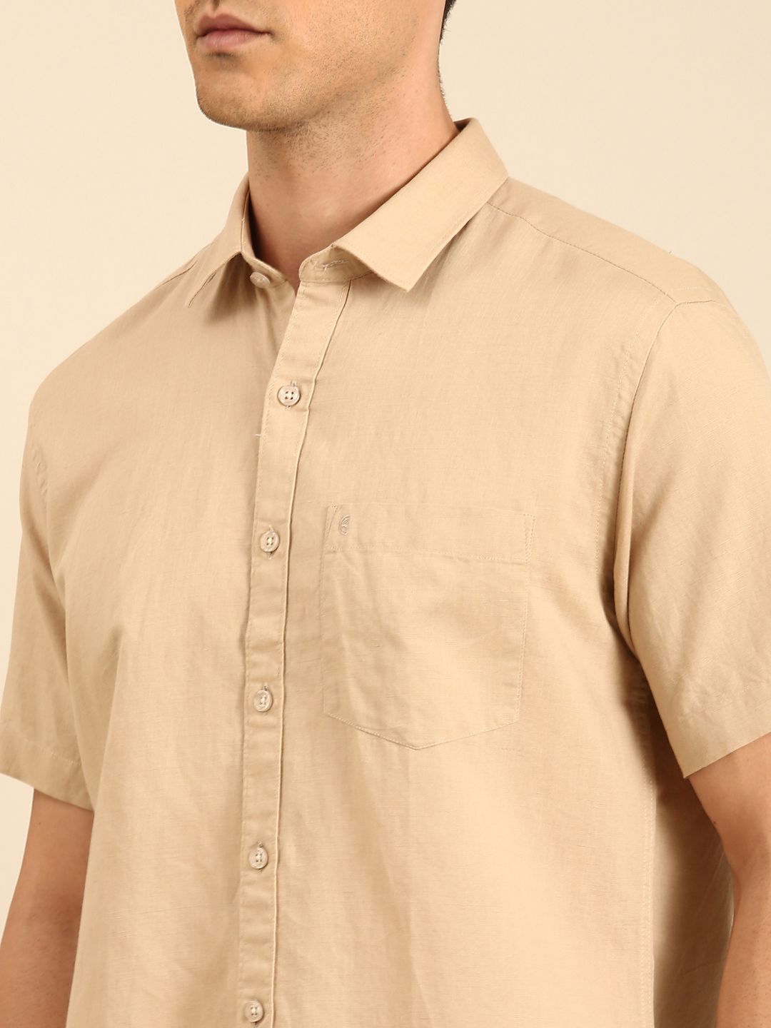 CAVALLO by Linen Club Men's Linen Blend Khaki Solid Contemporary Fit Half Sleeves Casual Shirt