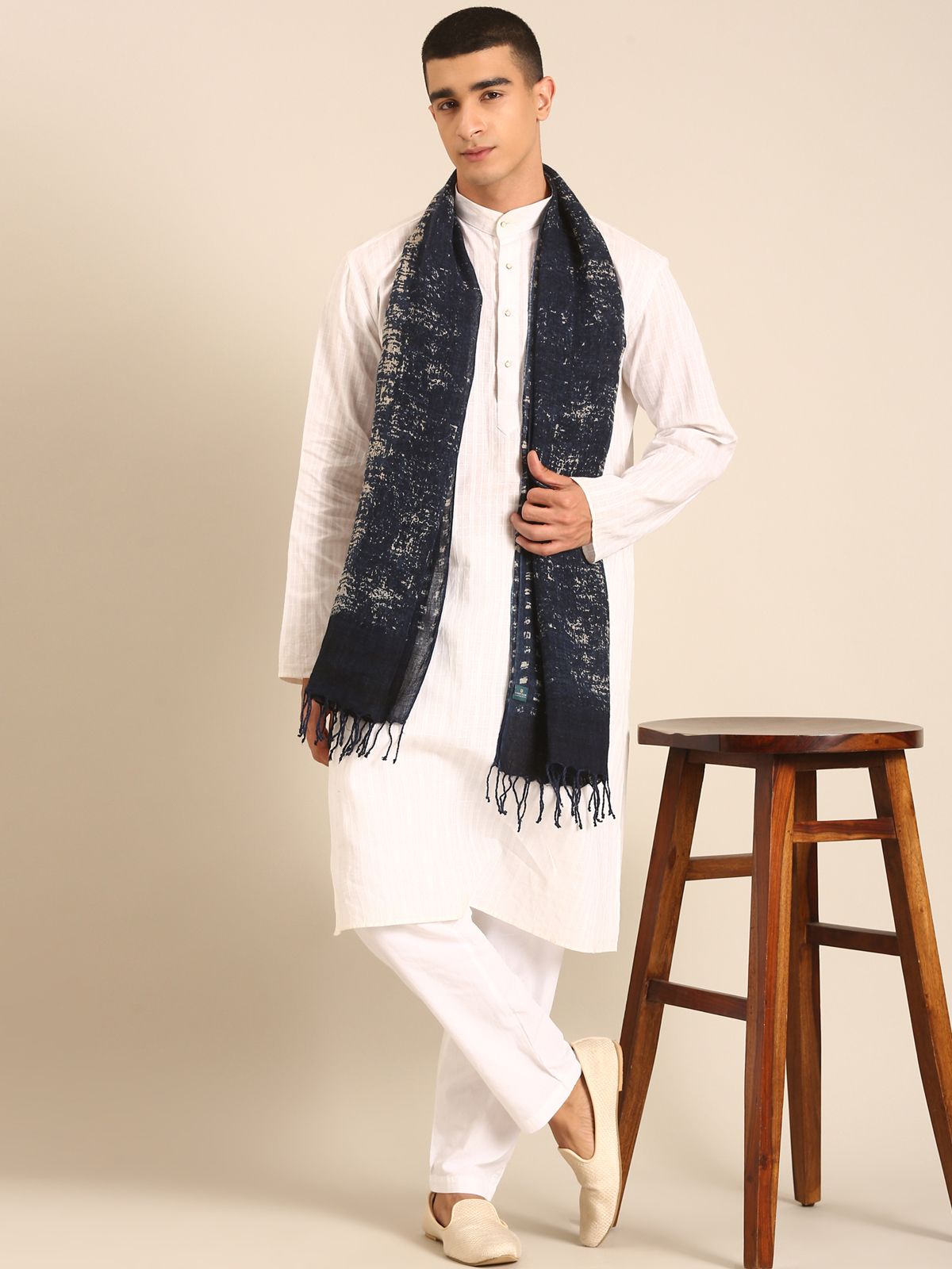 Linen Club Unisex Linen Stole Plaid Dark Navy Blue (Size:Free)