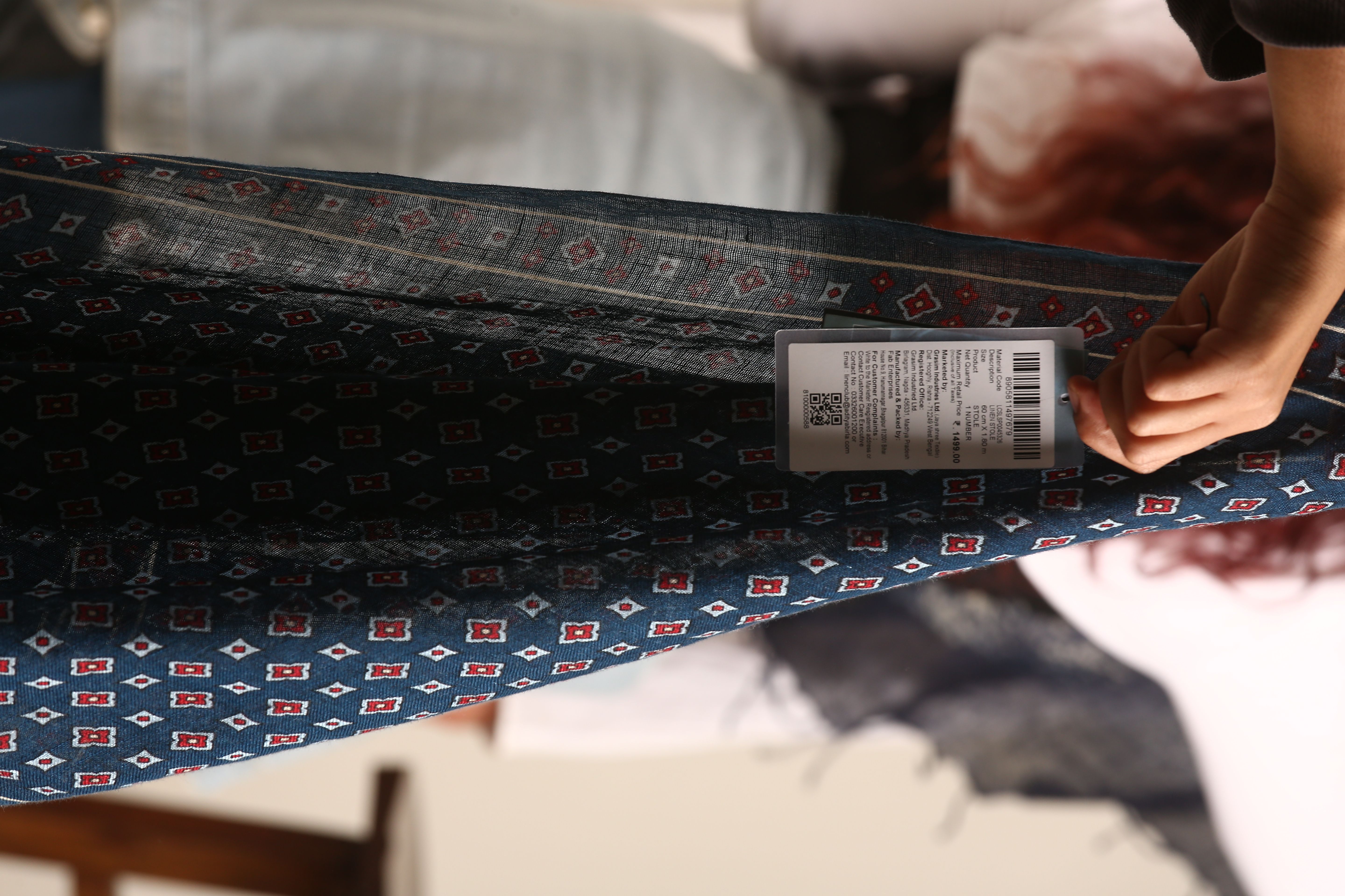 Linen Club Unisex Linen Stole Geometric Dark Indigo (Size:Free)