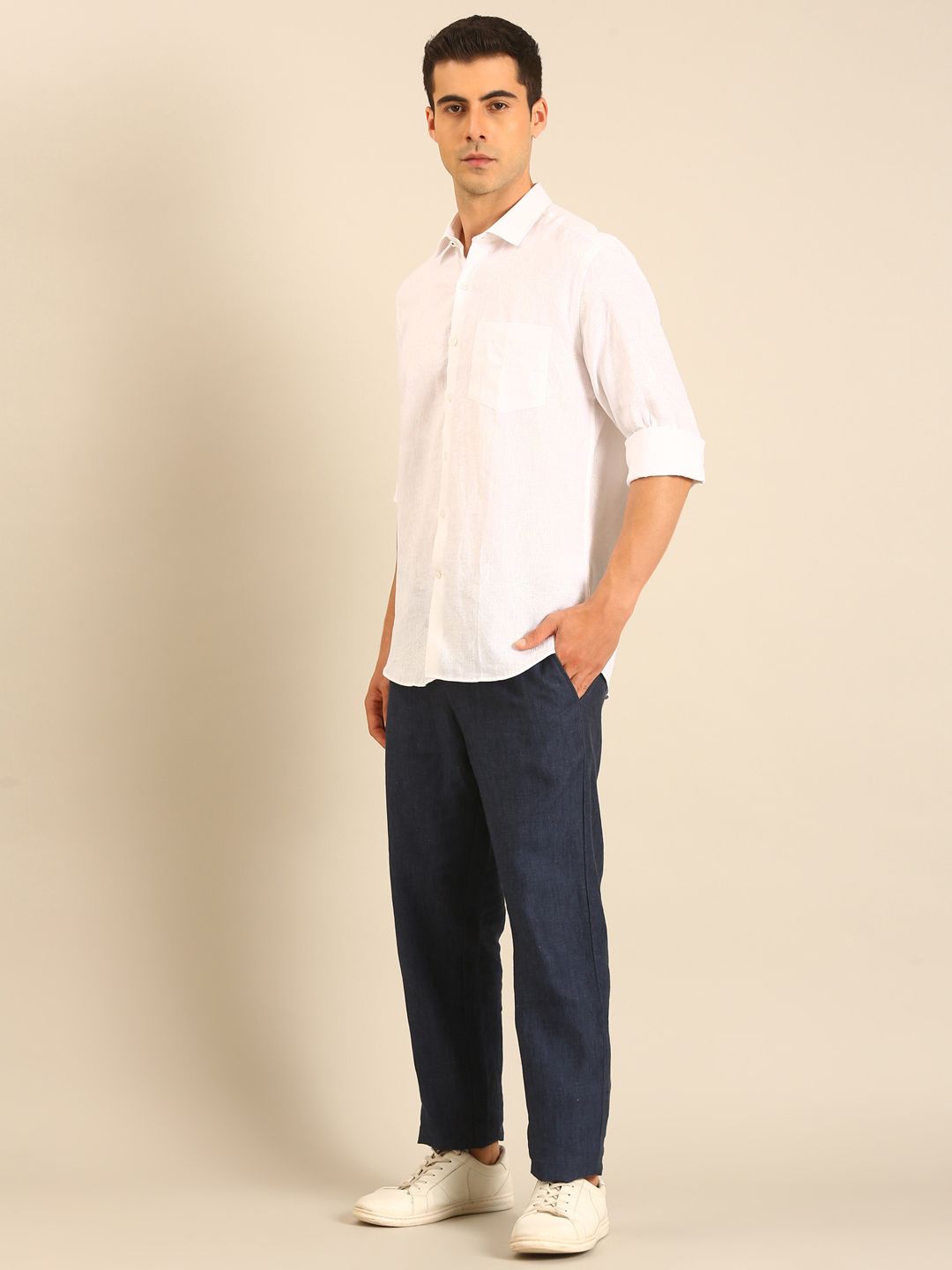 Linen Club Men's Linen Navy Blue Solid Contemporary Fit Casual Trouser