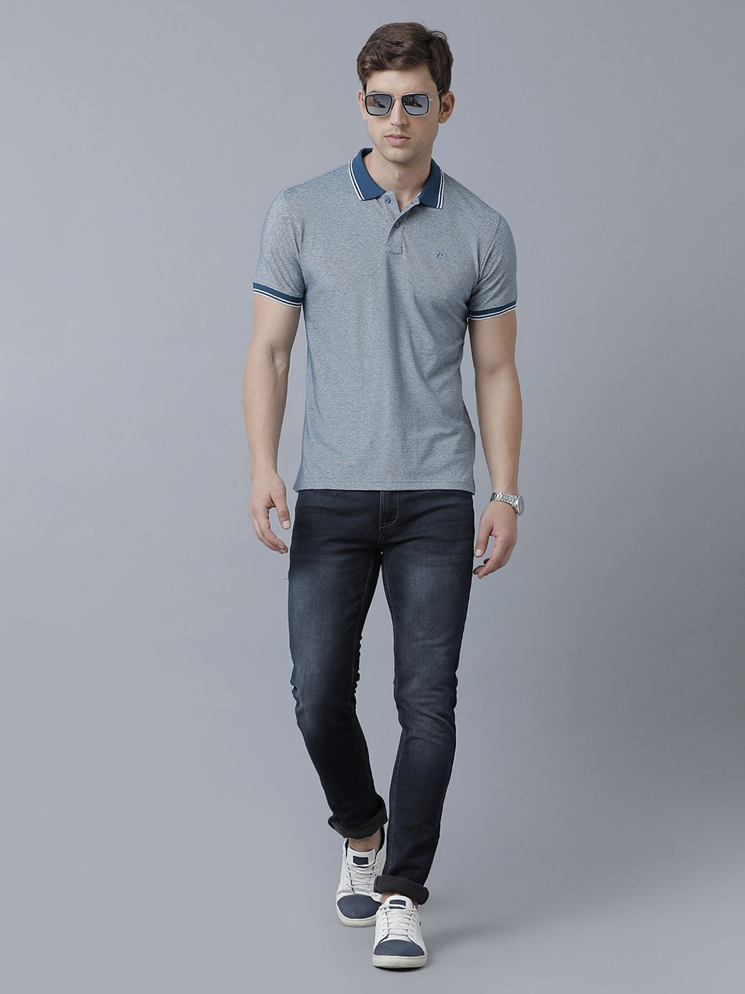 Men's Blended Linen Blue Solid Contemporary Fit Half Sleeve Polo Neck Casual T-Shirt