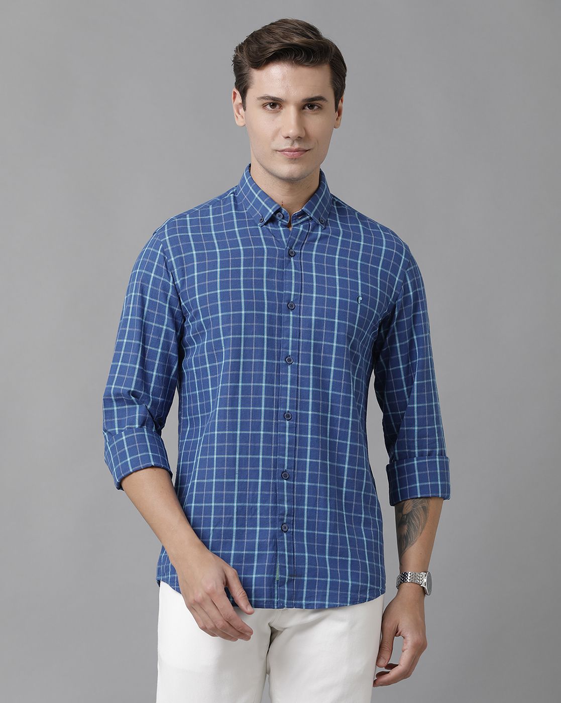 Men's Blended Linen Blue Checked Contemporary Fit Full Sleeve Sleeve Casual Shirt