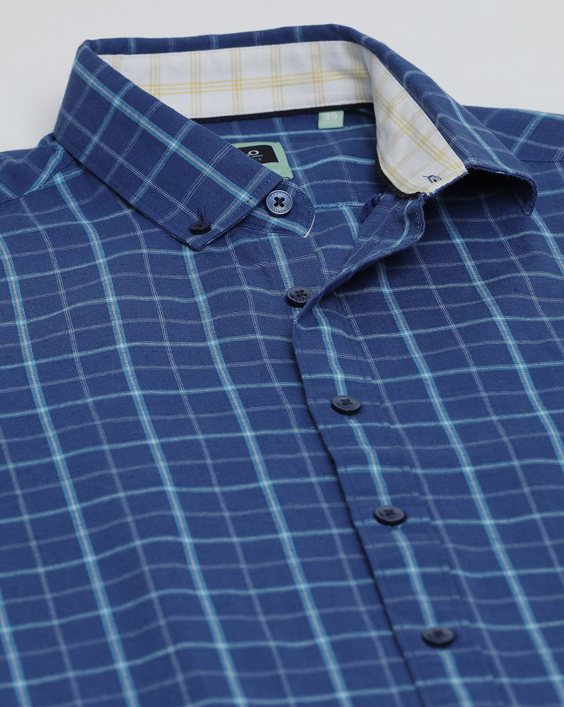 Men's Blended Linen Blue Checked Contemporary Fit Full Sleeve Sleeve Casual Shirt