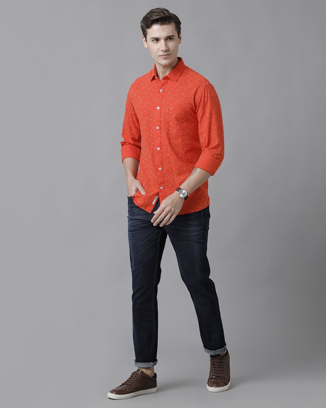 Men's Blended Linen Red Printed Contemporary Fit Full Sleeve Sleeve Casual Shirt