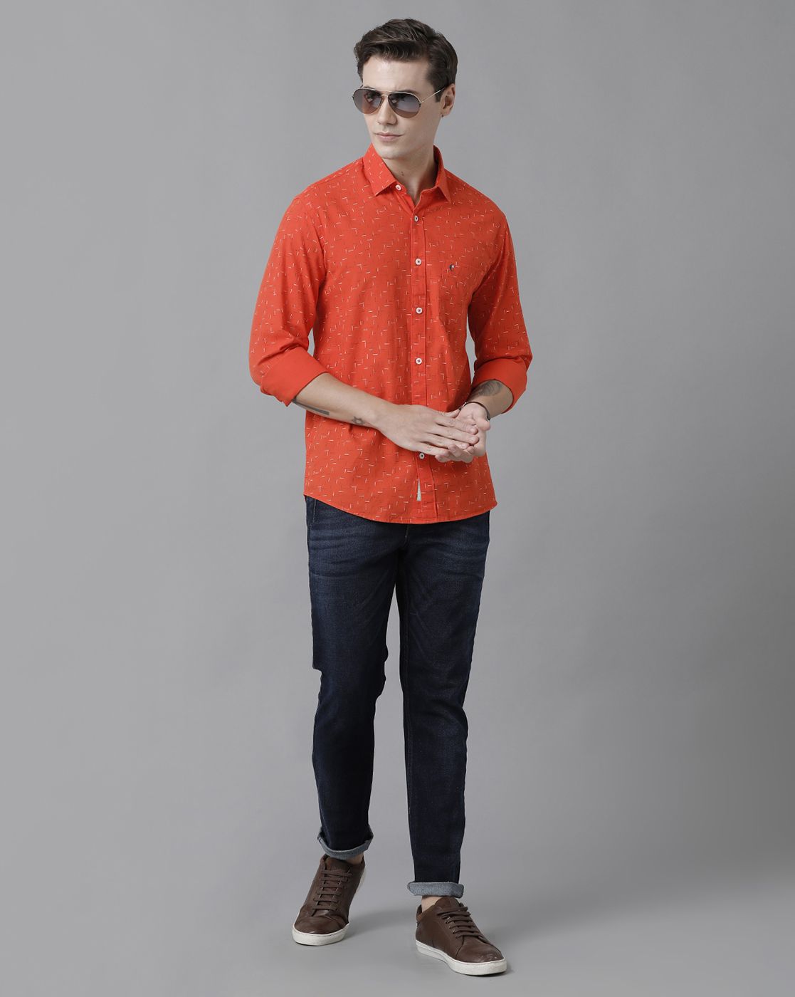 Men's Blended Linen Red Printed Contemporary Fit Full Sleeve Sleeve Casual Shirt