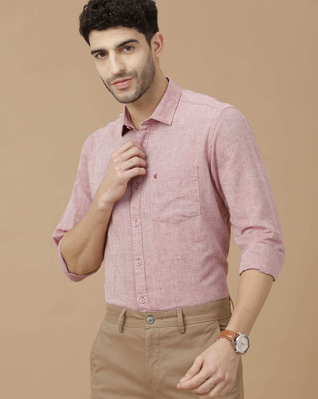 Men's Blended Linen Red Solid Contemporary Fit Full Sleeve Casual Shirt