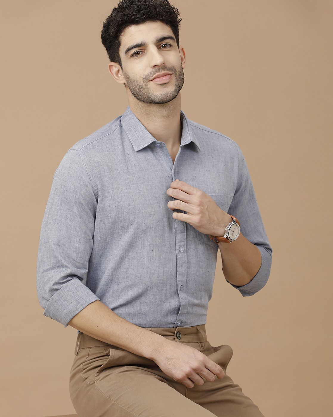 Men's Blended Linen Grey Solid Contemporary Fit Full Sleeve Casual Shirt