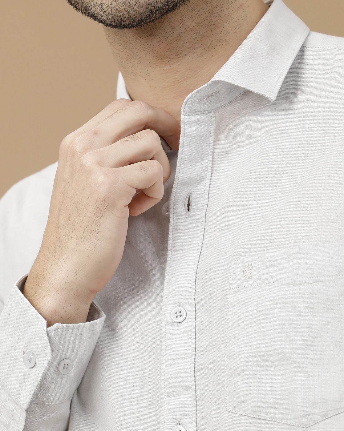 Men's Blended Linen Grey Solid Contemporary Fit Full Sleeve Casual Shirt