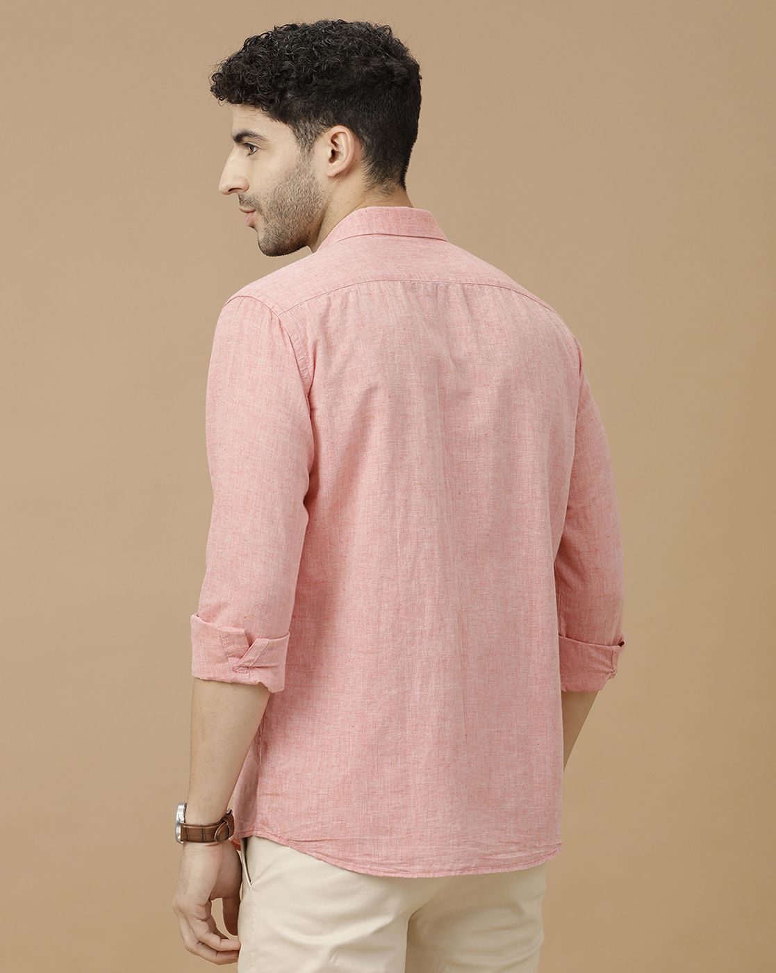 Men's Blended Linen Red Solid Contemporary Fit Full Sleeve Casual Shirt