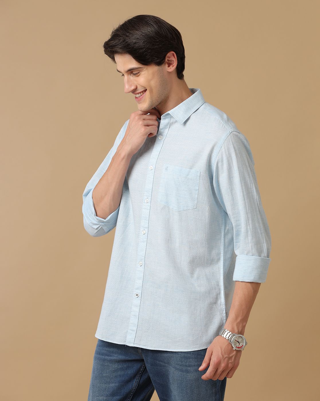 Cavallo By Linen Club Men's Blue Chambray Contemporary Fit Full Sleeve Casual Shirt