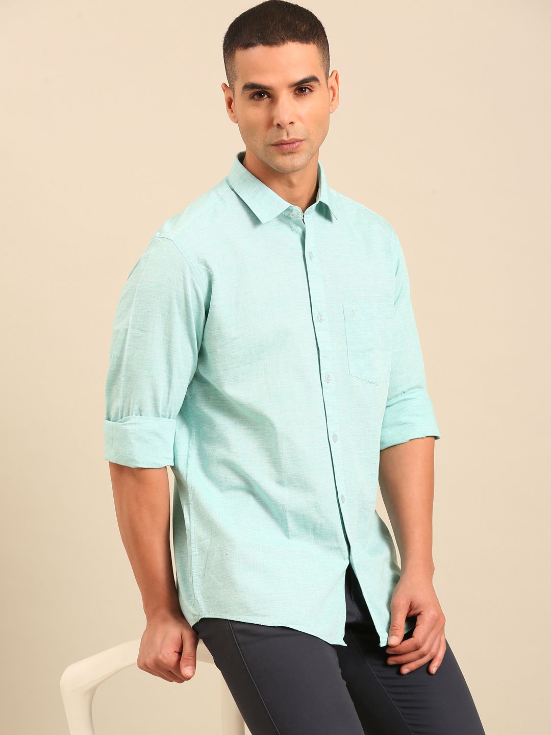 Cavallo by Linen Club Men's Contemporary Fit Linen blend Full Sleeve Chambray Shirt