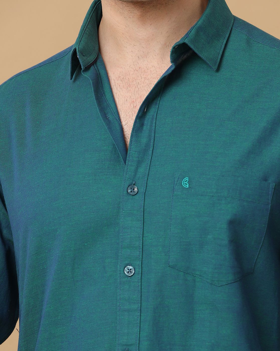 Cavallo By Linen Club Men's Green Chambray Contemporary Fit Full Sleeve Casual Shirt