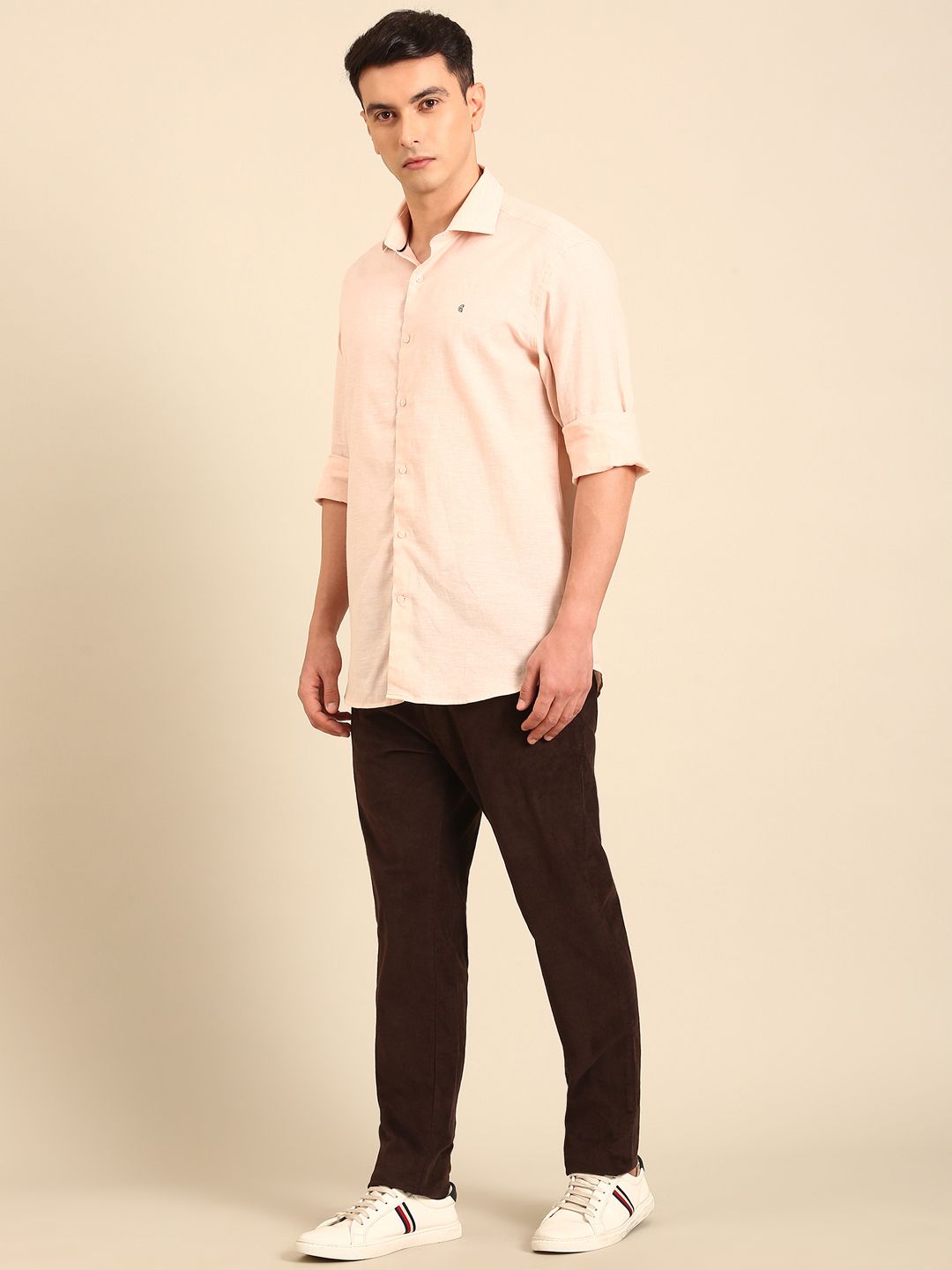 CAVALLO by Linen Club Men's Blended Linen Orange Solid Contemporary Fit Full Sleeve Casual Shirt