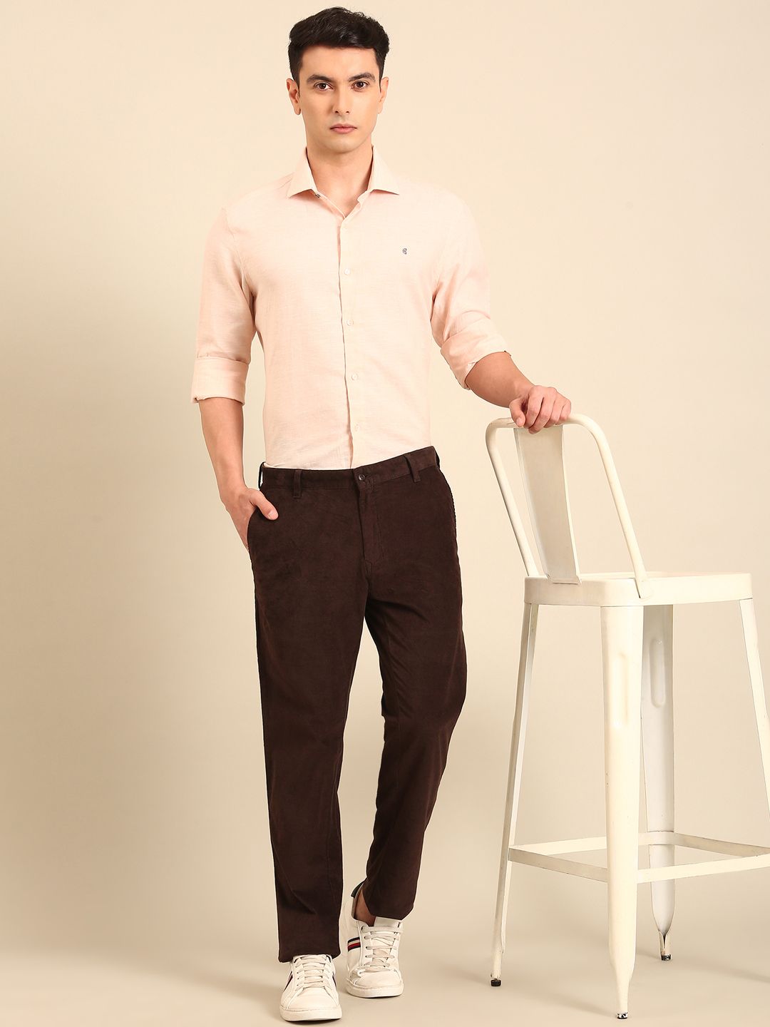 CAVALLO by Linen Club Men's Blended Linen Orange Solid Contemporary Fit Full Sleeve Casual Shirt