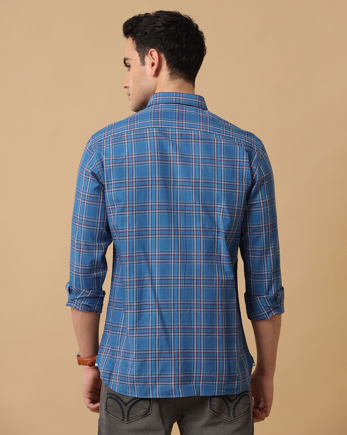 Men's Blended Linen Blue Checked Contemporary Fit Full Sleeve Casual Shirt
