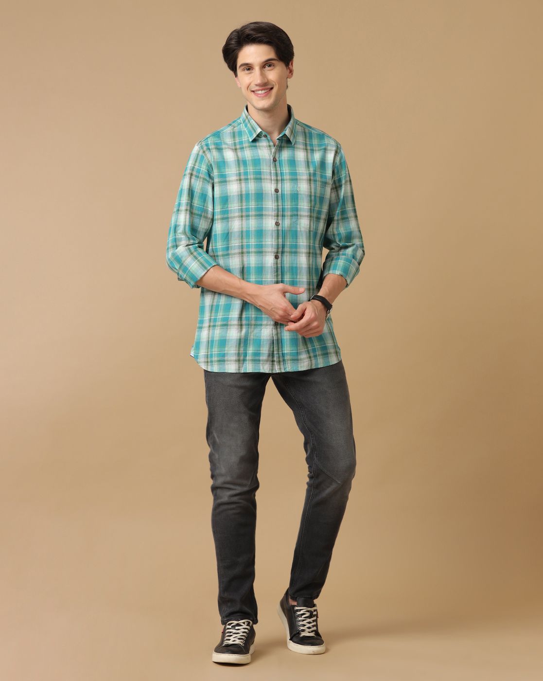 Men's Blended Linen Green Checked Contemporary Fit Full Sleeve Casual Shirt