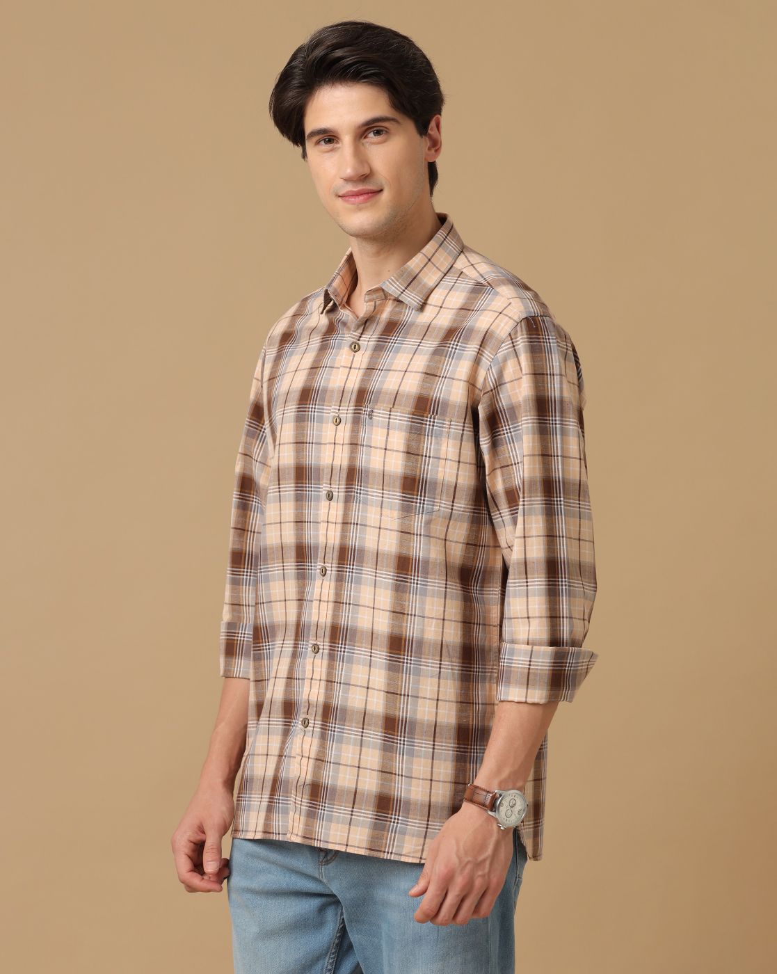 Men's Blended Linen Brown Checked Contemporary Fit Full Sleeve Casual Shirt