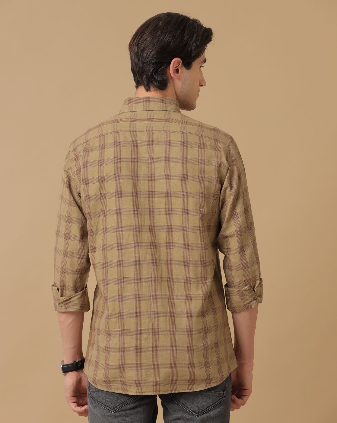 Men's Blended Linen Brown Checked Contemporary Fit Full Sleeve Casual Shirt