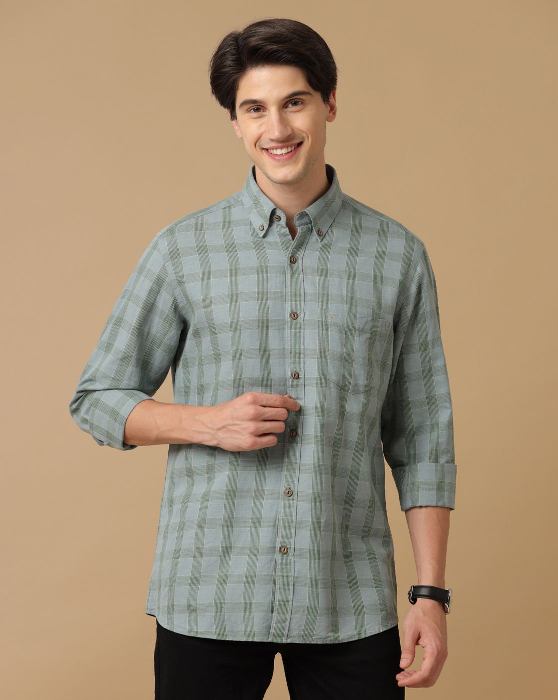 Men's Blended Linen Green Checked Contemporary Fit Full Sleeve Casual Shirt
