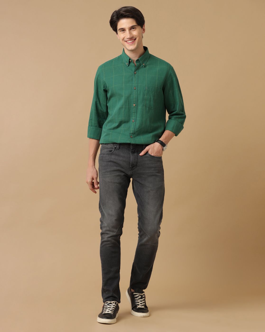 Men's Blended Linen Green Checked Contemporary Fit Full Sleeve Casual Shirt