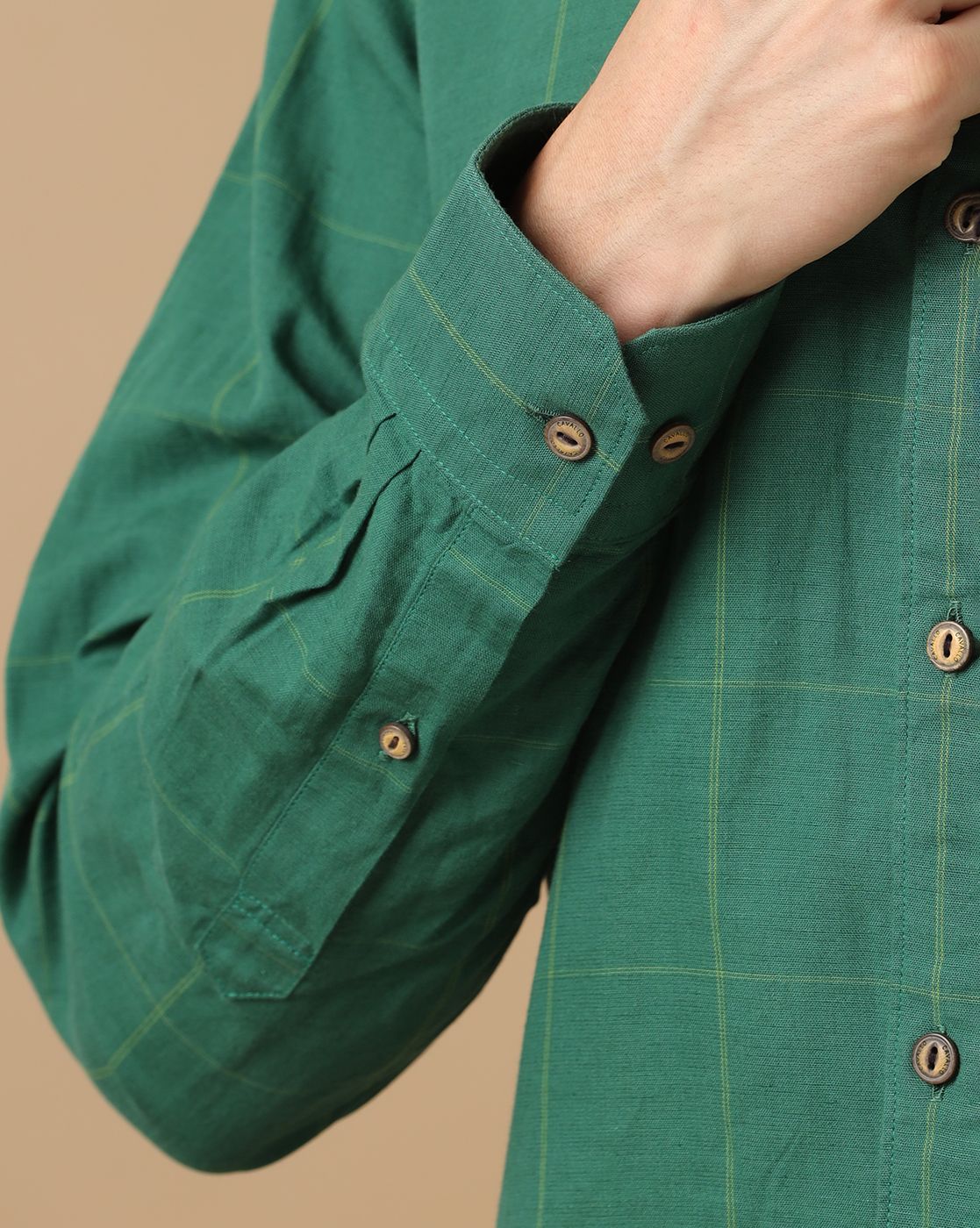 Men's Blended Linen Green Checked Contemporary Fit Full Sleeve Casual Shirt
