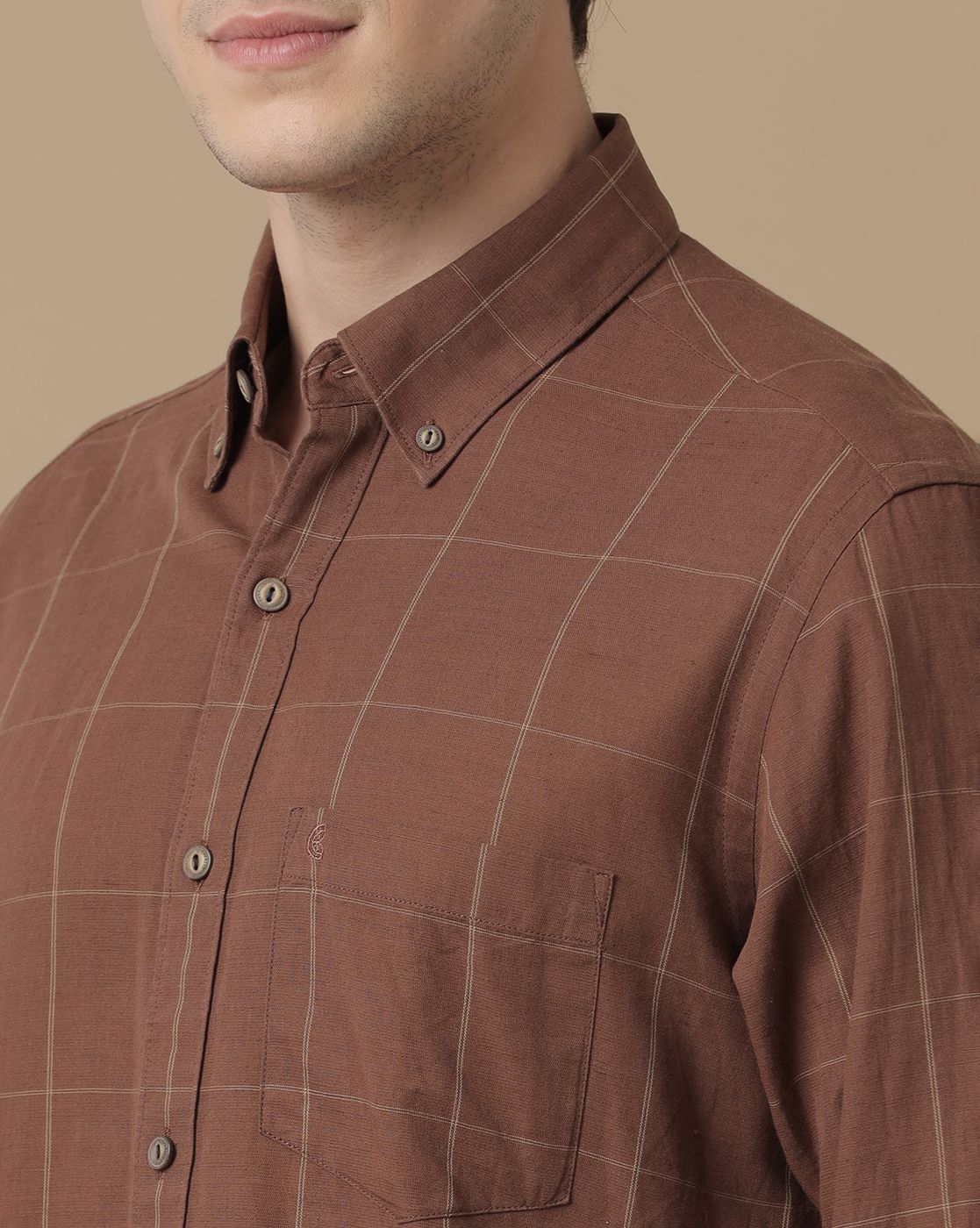 Men's Blended Linen Brown Checked Contemporary Fit Full Sleeve Casual Shirt