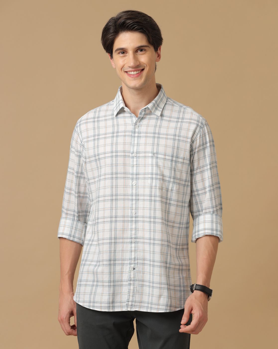 Men's Blended Linen White Checked Contemporary Fit Full Sleeve Casual Shirt