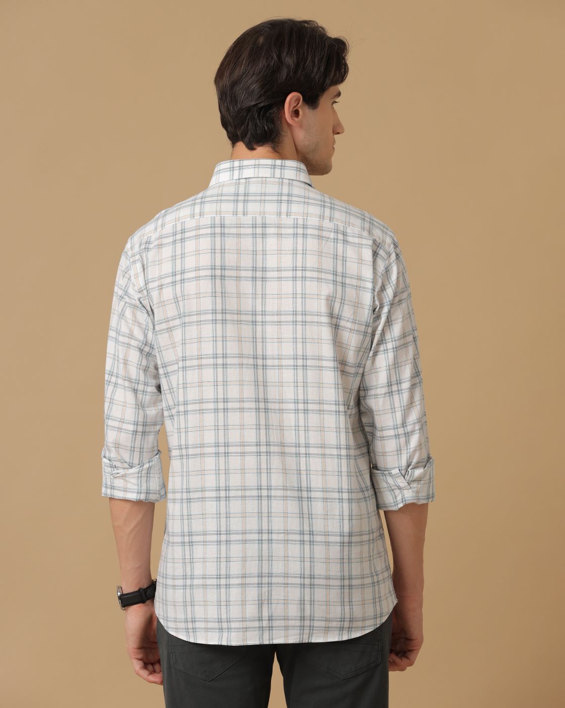 Men's Blended Linen White Checked Contemporary Fit Full Sleeve Casual Shirt