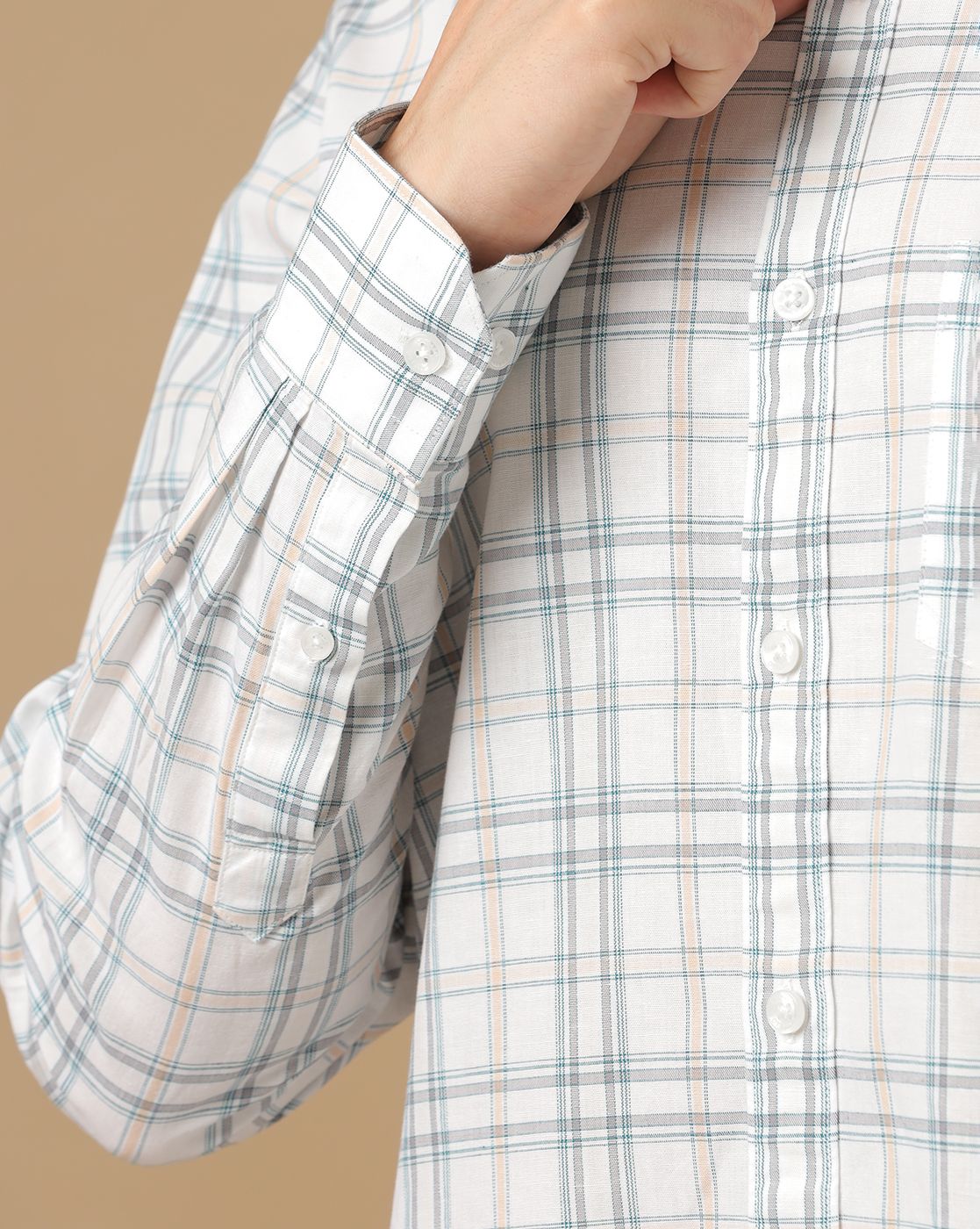 Men's Blended Linen White Checked Contemporary Fit Full Sleeve Casual Shirt