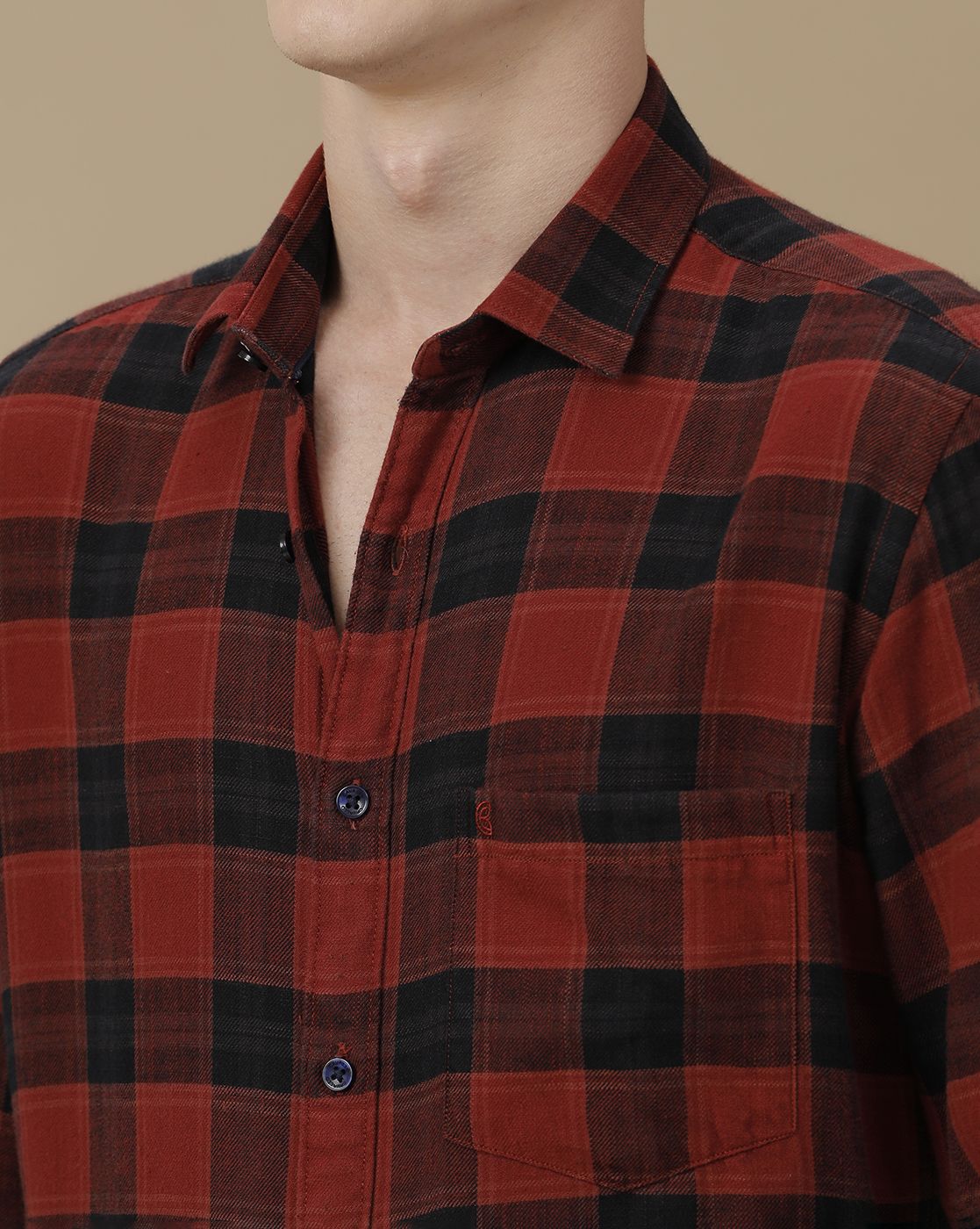 Men's Blended Linen Red Checked Contemporary Fit Full Sleeve Casual Shirt