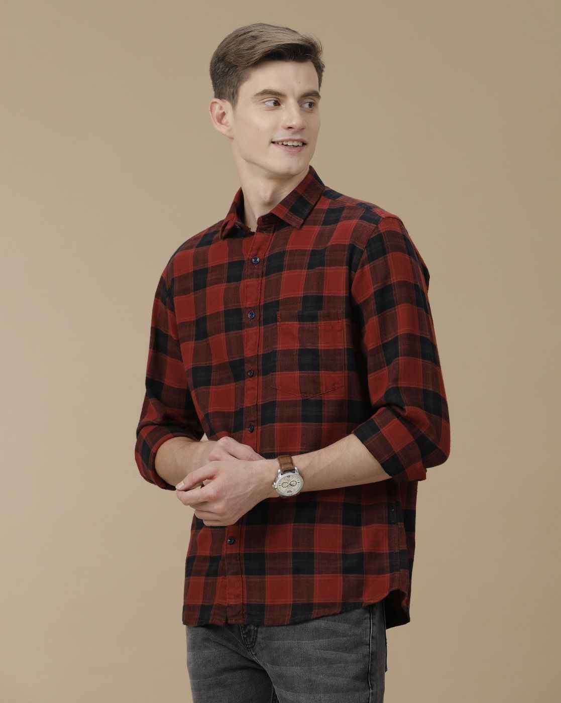 Men's Blended Linen Red Checked Contemporary Fit Full Sleeve Casual Shirt