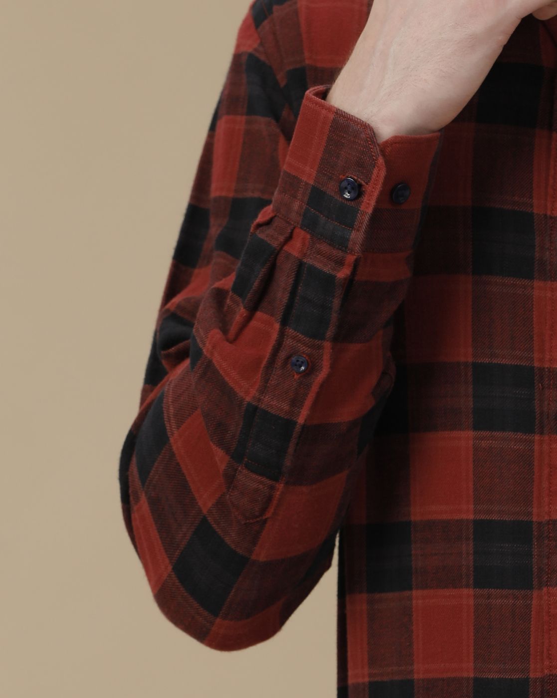 Men's Blended Linen Red Checked Contemporary Fit Full Sleeve Casual Shirt