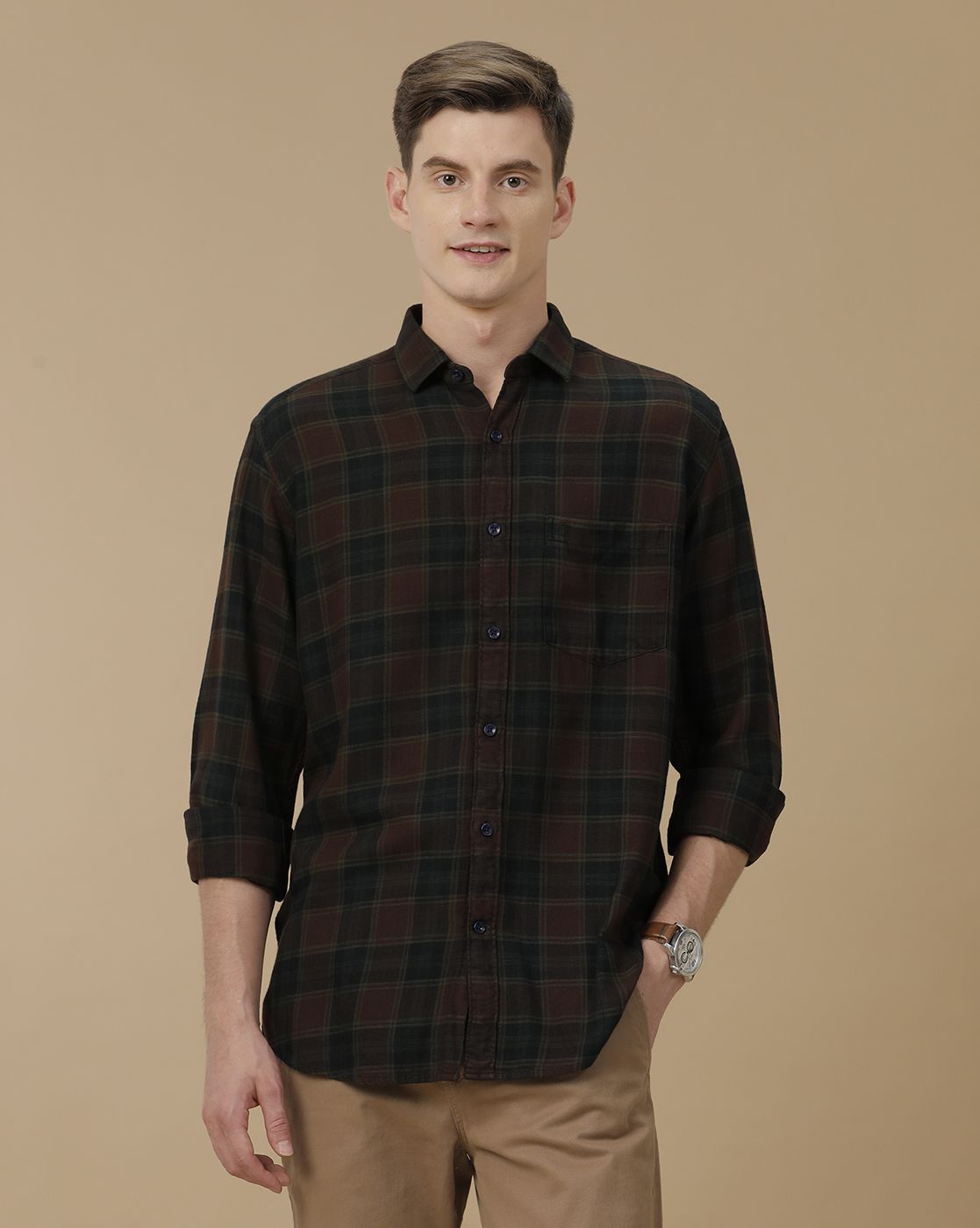 Men's Blended Linen Brown Checked Contemporary Fit Full Sleeve Casual Shirt
