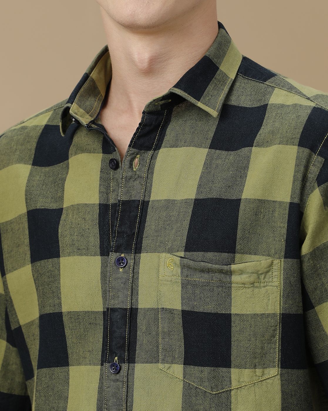 Men's Blended Linen Green Checked Contemporary Fit Full Sleeve Casual Shirt