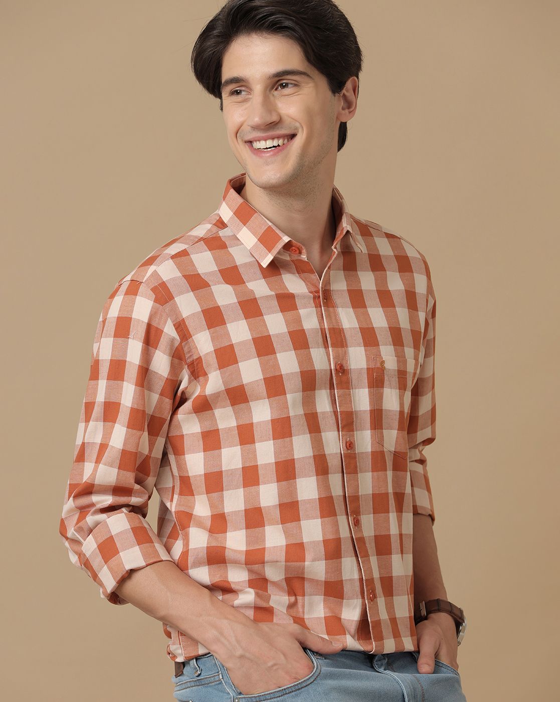 Men's Blended Linen Orange Checked Contemporary Fit Full Sleeve Casual Shirt