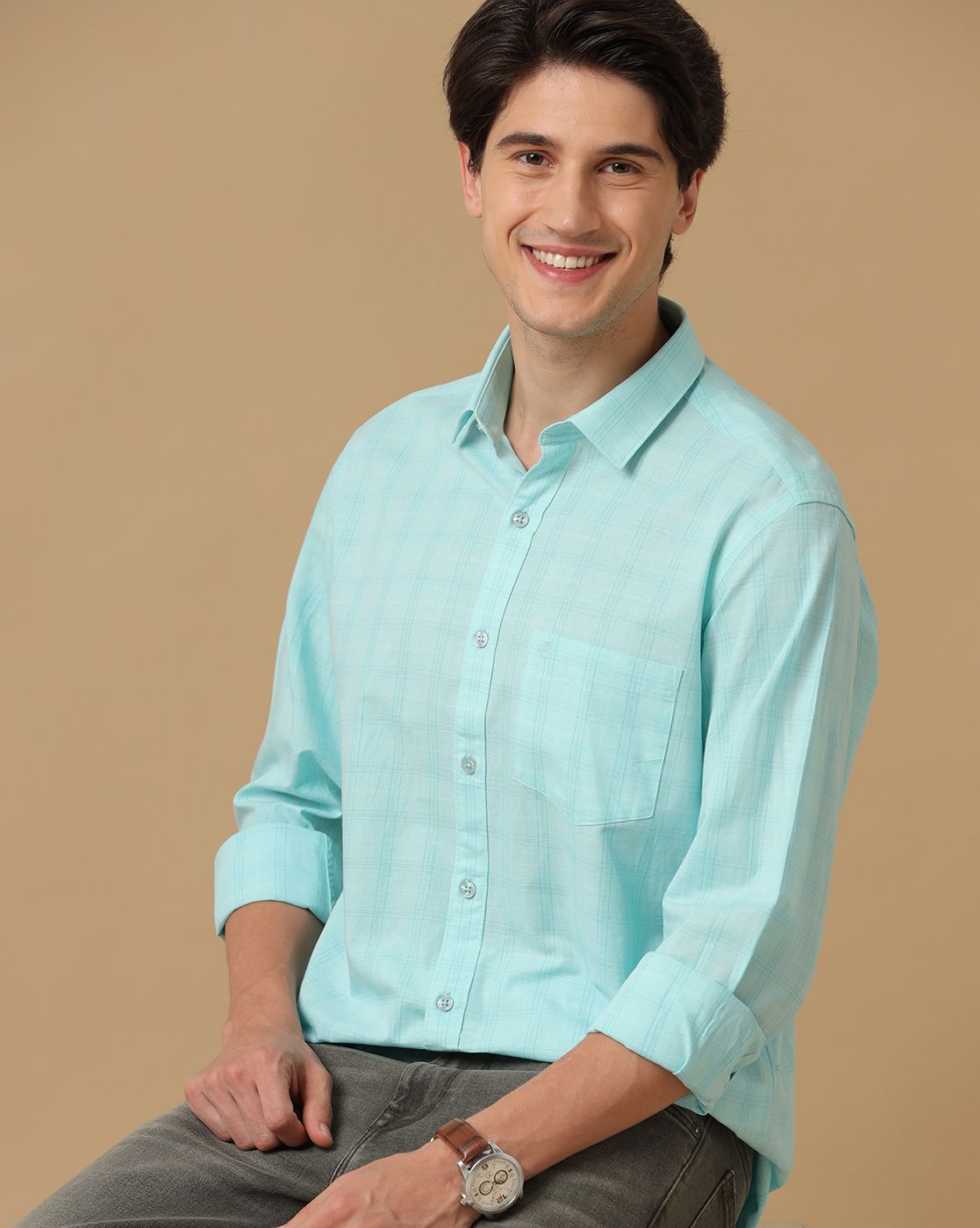 Men's Blended Linen Green Checked Contemporary Fit Full Sleeve Casual Shirt
