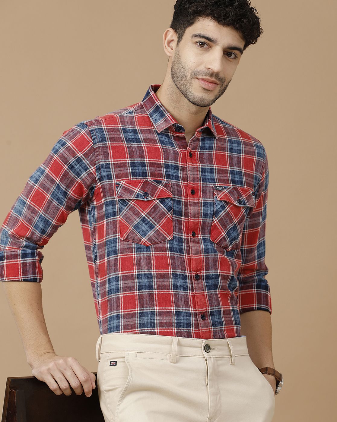 Men's Blended Linen Red Checked Contemporary Fit Full Sleeve Casual Shirt