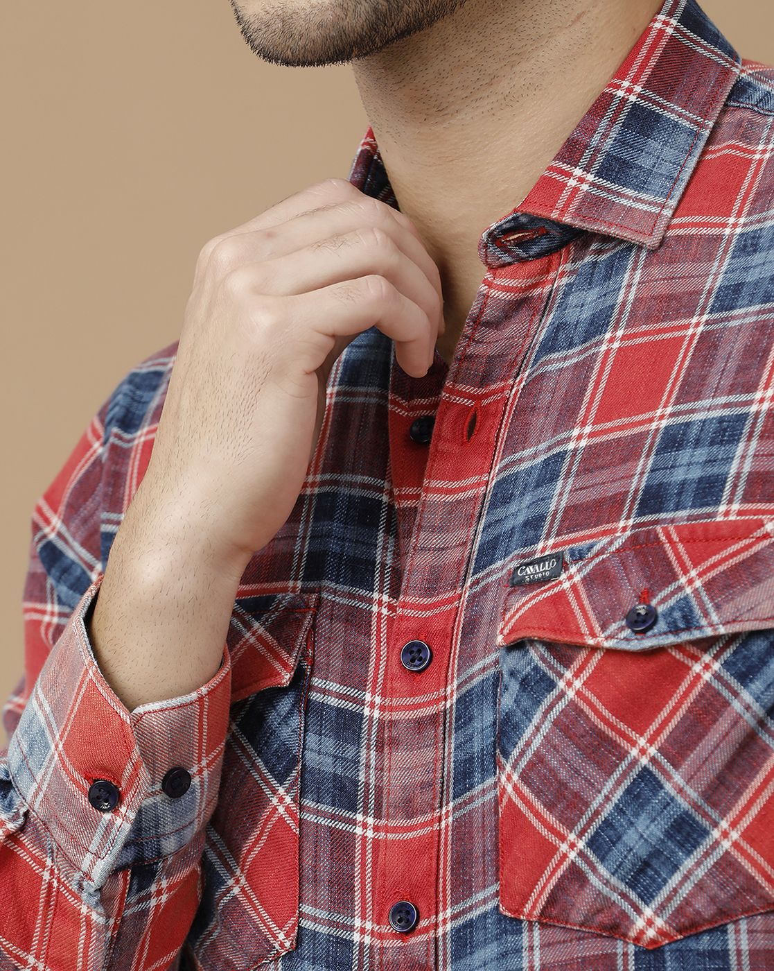 Men's Blended Linen Red Checked Contemporary Fit Full Sleeve Casual Shirt