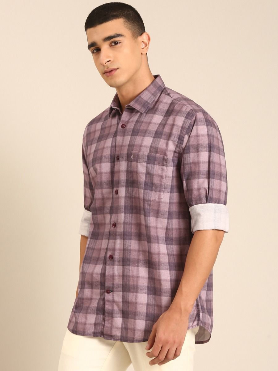 CAVALLO by Linen Club Men's Blended Linen Purple Checkered Contemporary Fit Full Sleeve Casual Shirt