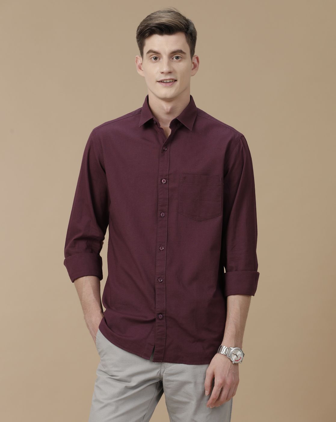 Men's Blended Linen Purple Solid Contemporary Fit Full Sleeve Casual Shirt