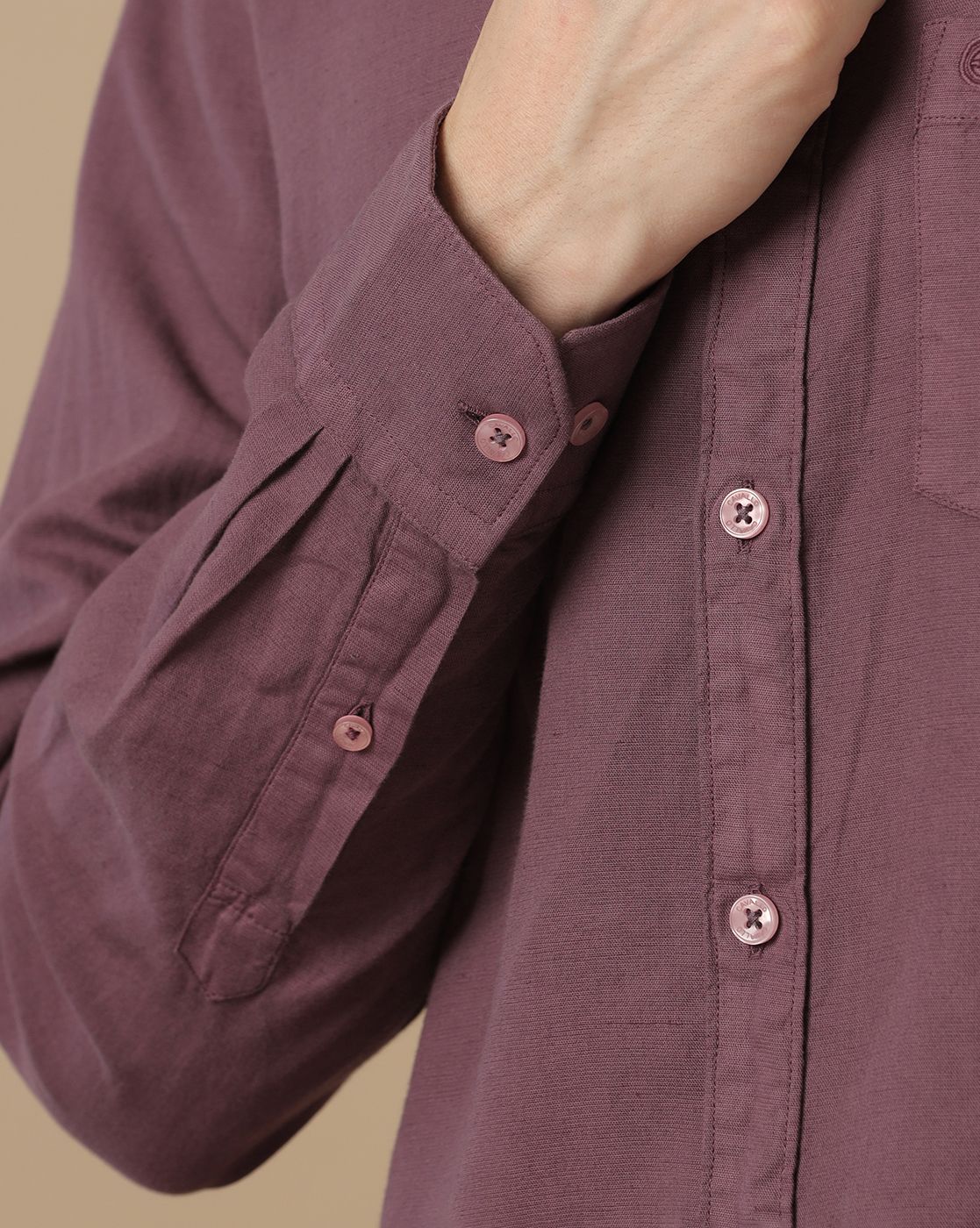 Men's Blended Linen Purple Solid Contemporary Fit Full Sleeve Casual Shirt